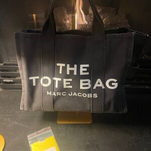 Marc Jacobs - THE TOTE BAG - Black Canvas Crossbody and Care Card